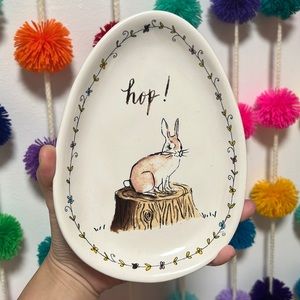 RAE DUNN HOP BUNNY DISH 🐰